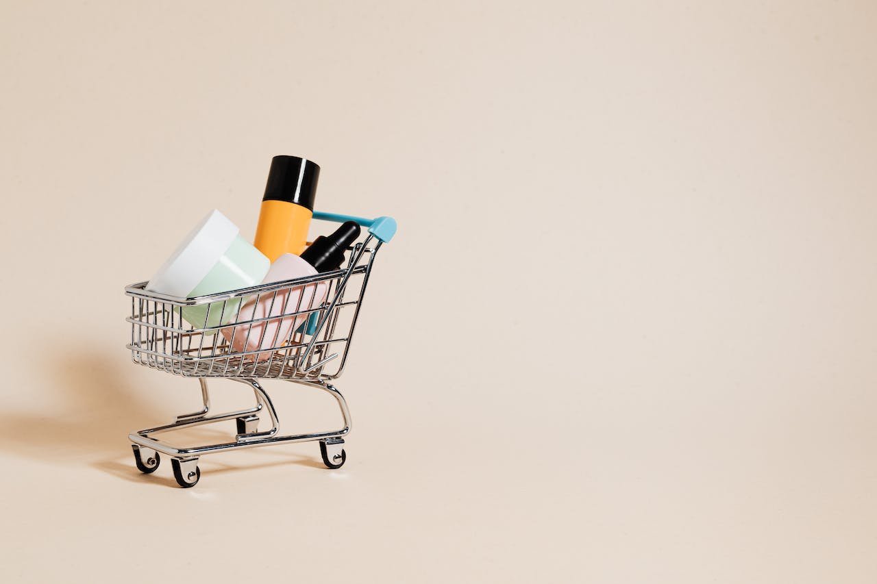 mini shopoping cart with normal size cosmetics